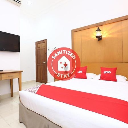 Oyo 89523 Villa Sri Mayang Kuala Terengganu Kültér fotó