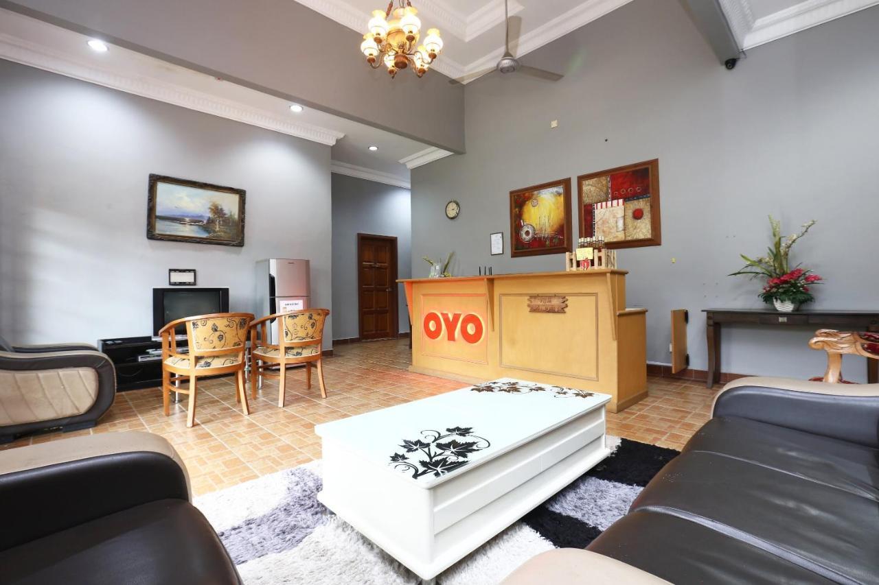 Oyo 89523 Villa Sri Mayang Kuala Terengganu Kültér fotó